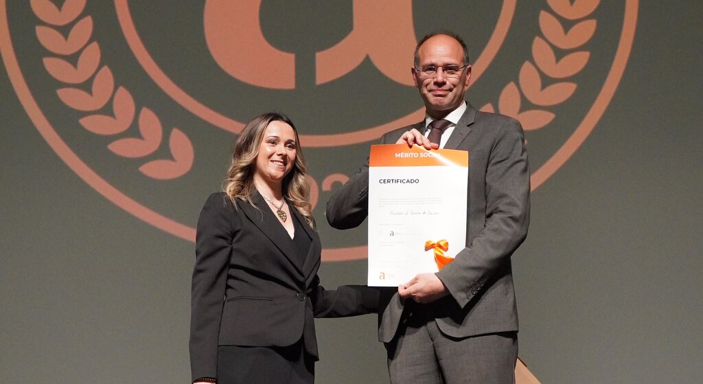 Seniores | Câmara premiada com Bandeira de Mérito Social