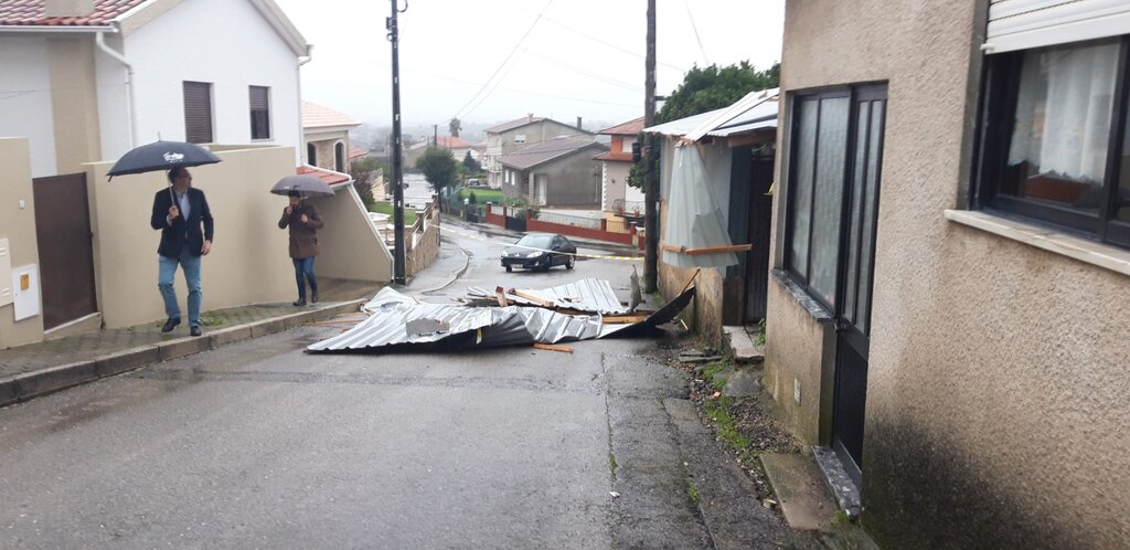 Estrada Cortada - Rua 5 de Outubro